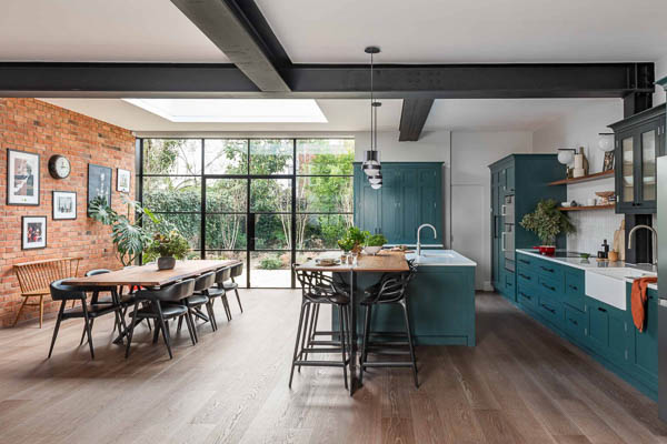 Kitchens Are Stepping Outside